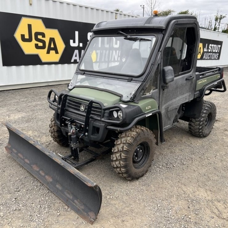 2015 JOHN DEERE GATOR