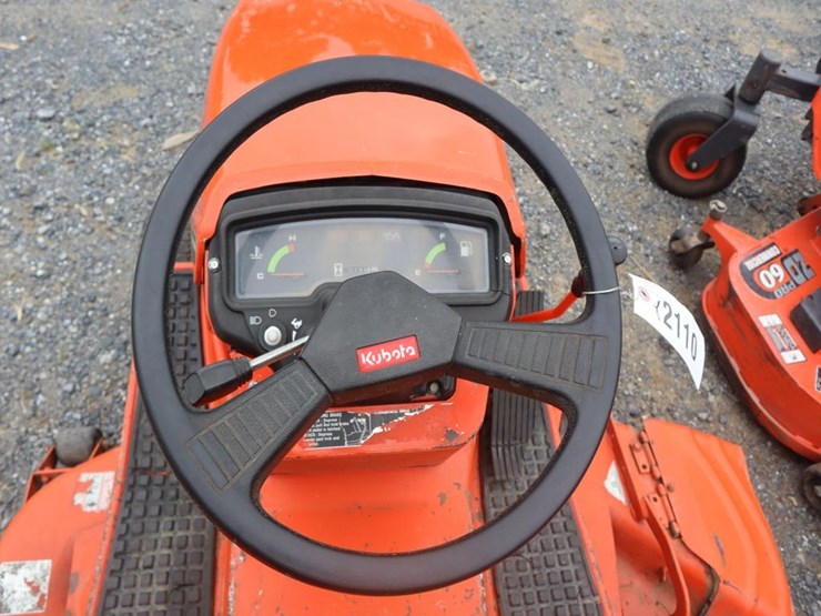 kubota-lawn-tractor-image-18