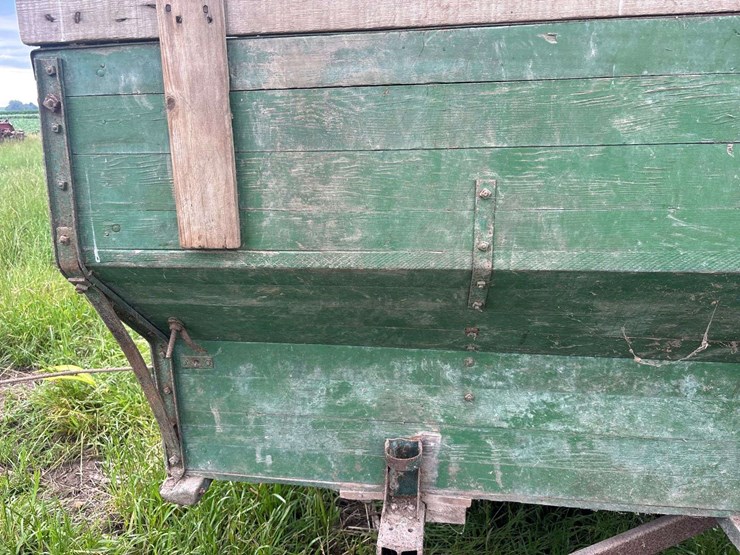 john-deere-flare-box-and-running-gear-image-57
