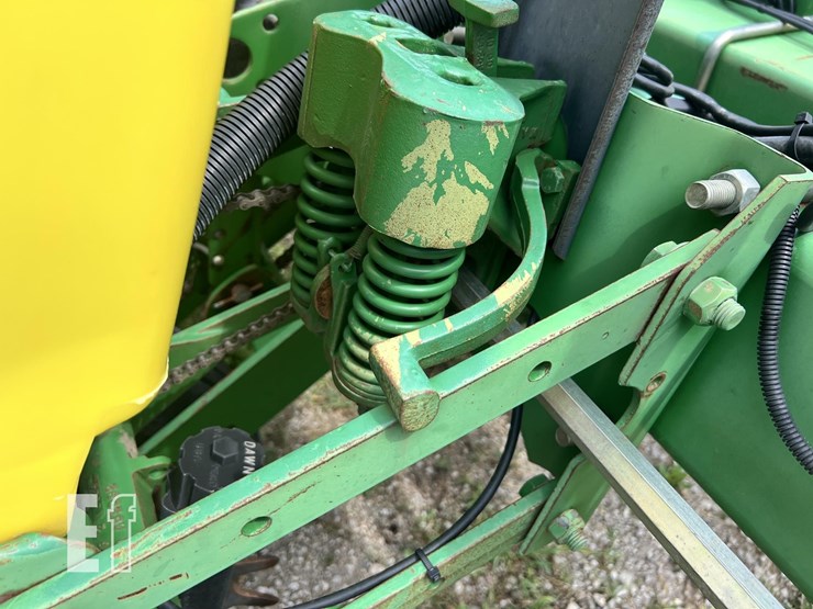 1994-john-deere-7200-image-22