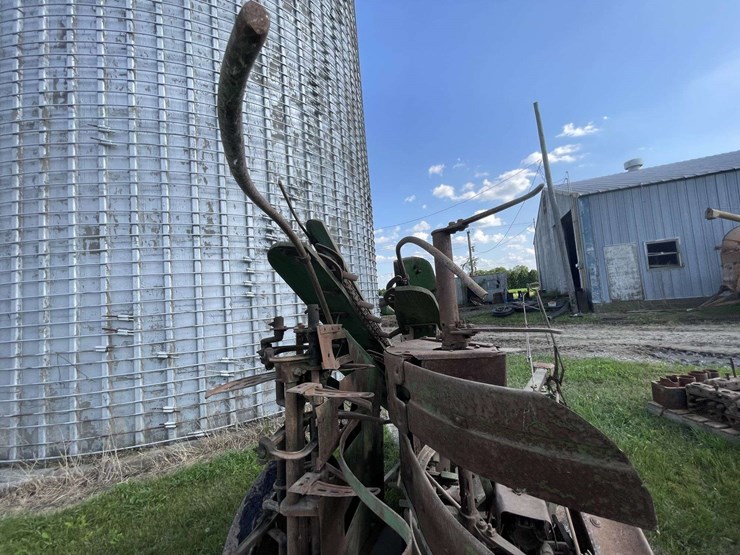 john-deere-corn-binder-image-13