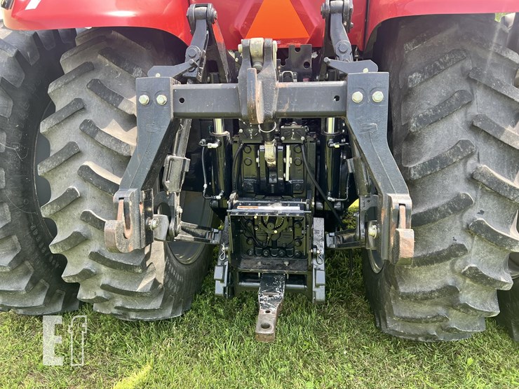 2010-case-ih-magnum-215-image-21