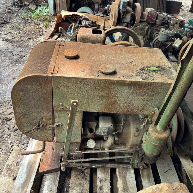 JOHN DEERE LUC