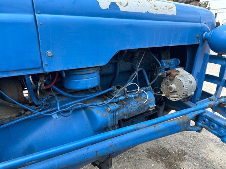 ford-3000-image-11