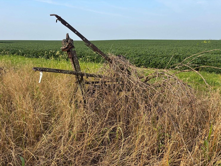1-bottom-14”-plow-image-1