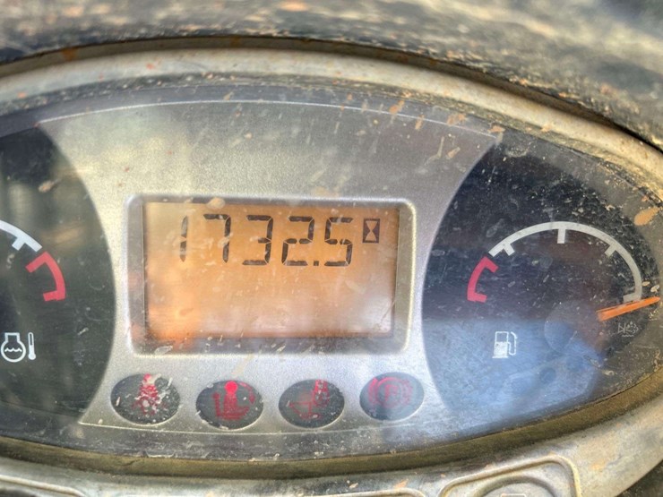 2019-bobcat-t590-image-6