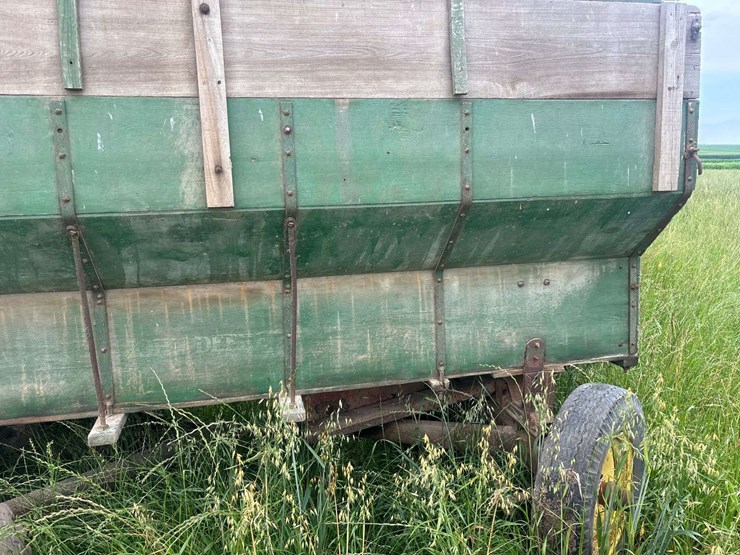 john-deere-flare-box-and-running-gear-image-35