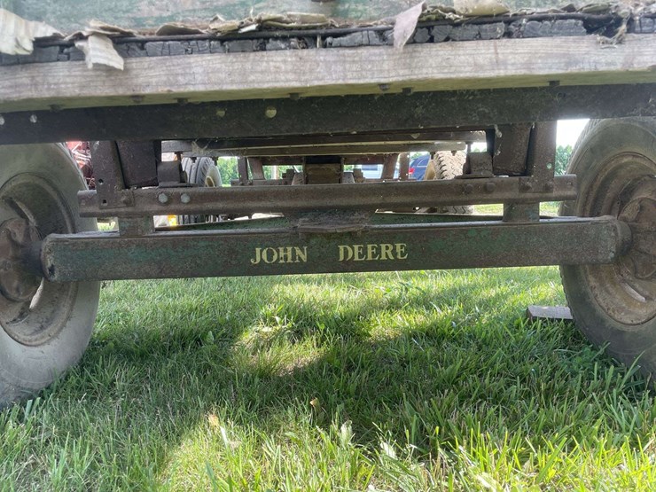 john-deere-triumph-wagon-and-running-gear-image-49