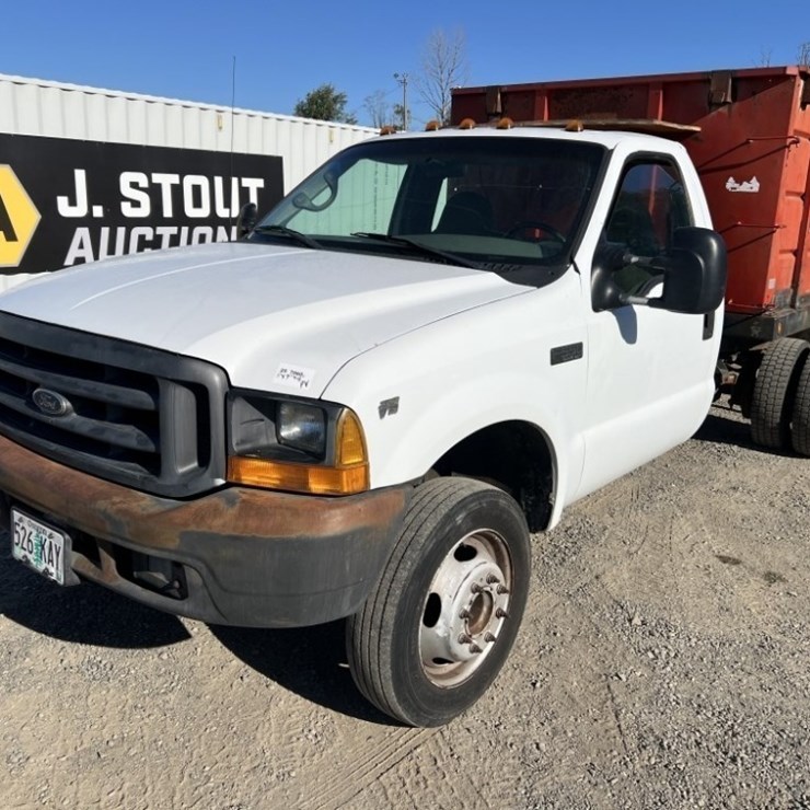 1999 FORD F550 XL SD