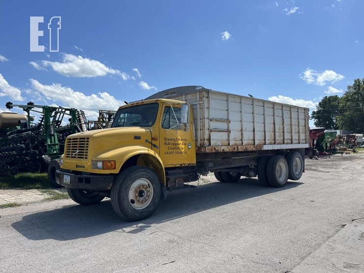 2000-international-4900-image-2