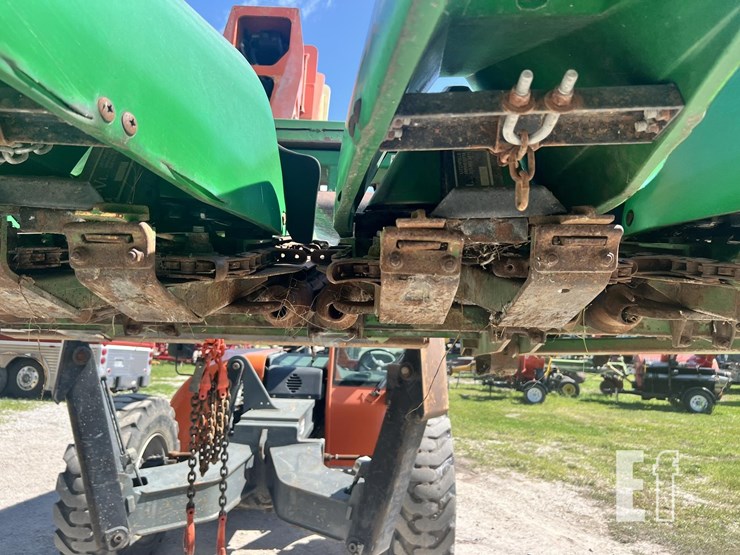 new-holland-cr9060-image-21