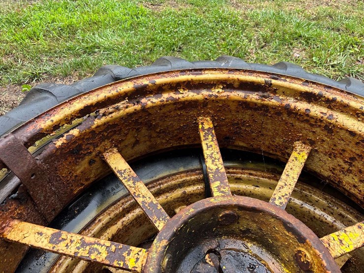 (2)-11-36-tires-on-john-deere-wheels-image-10