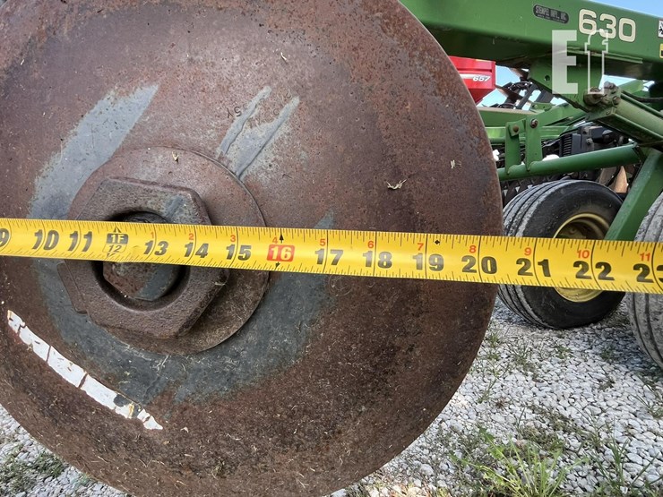 john-deere-630-image-4