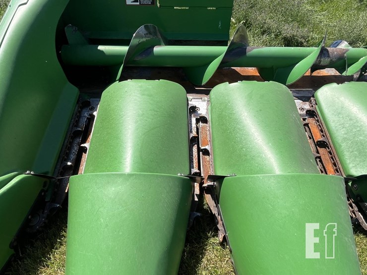 john-deere-606c-image-6