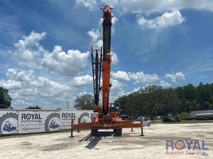 1991-grove-rt740b-image-27