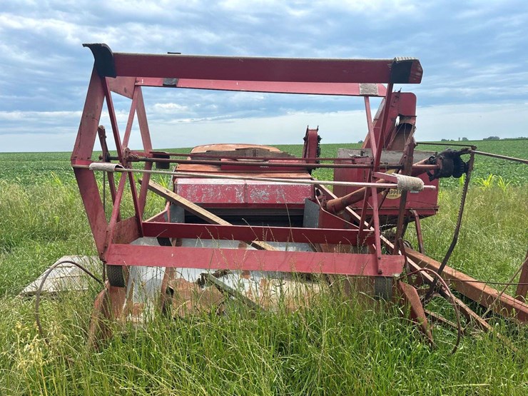 massey-harris-clipper-combine-image-44