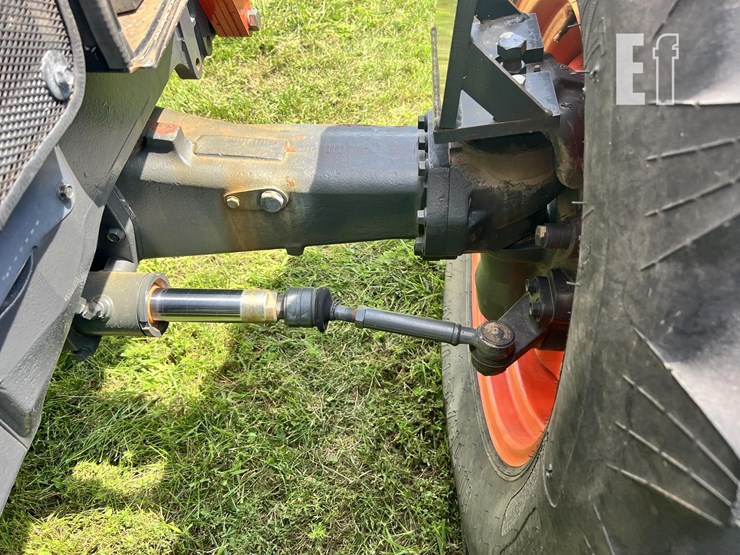2005-kubota-m125x-image-36