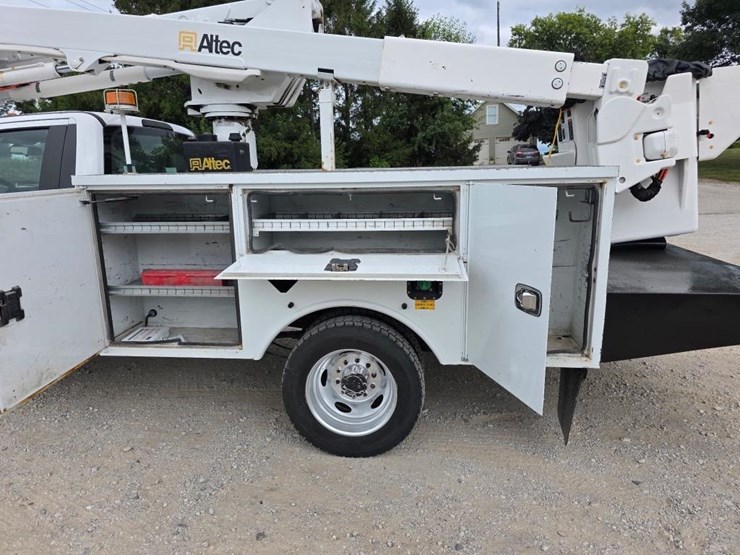2019-altec-at40g-image-19