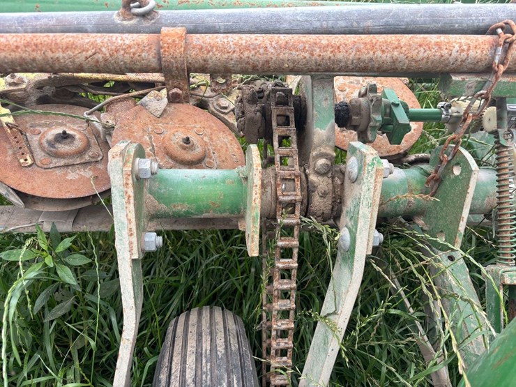 john-deere-1240-image-30