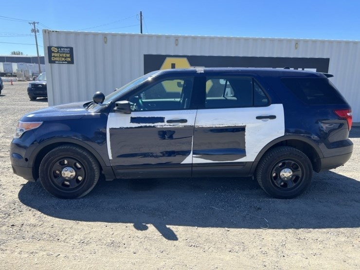 2015-ford-explorer-image-7