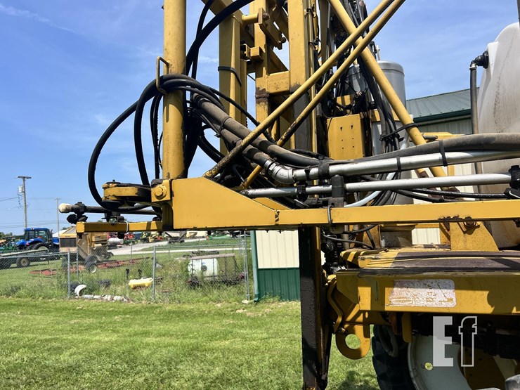 ag-chem-rogator-854-image-24
