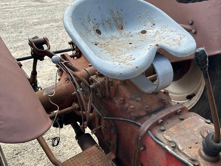 ford-8n-image-11