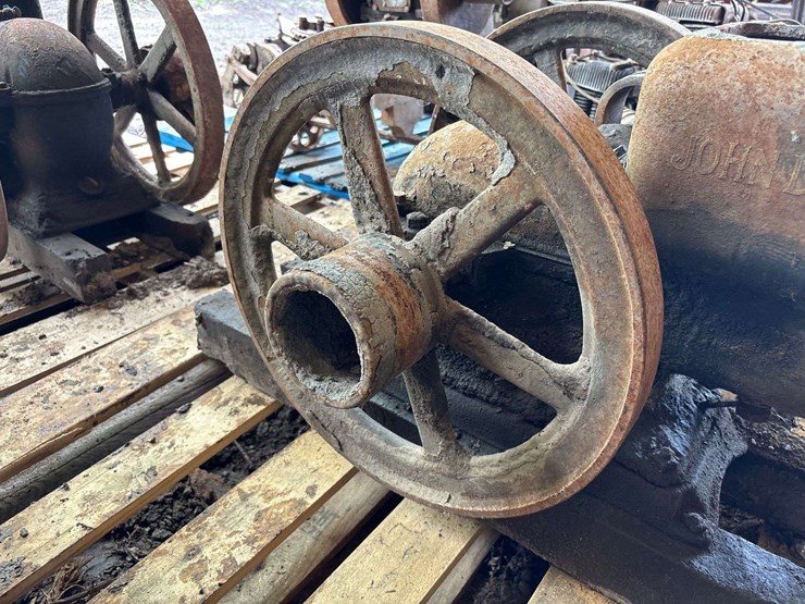john-deere-model-e-1.5-hp-engine-image-9