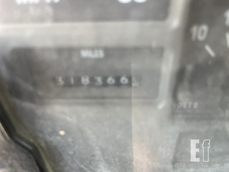 2000-international-4900-image-31