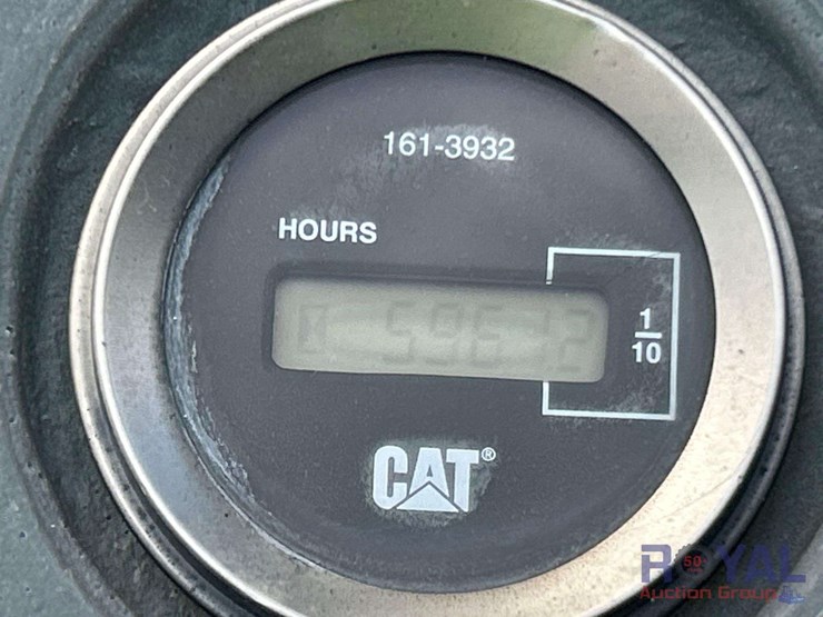 caterpillar-430d-image-6