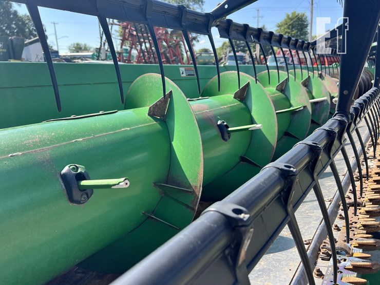 2006-john-deere-630f-image-14