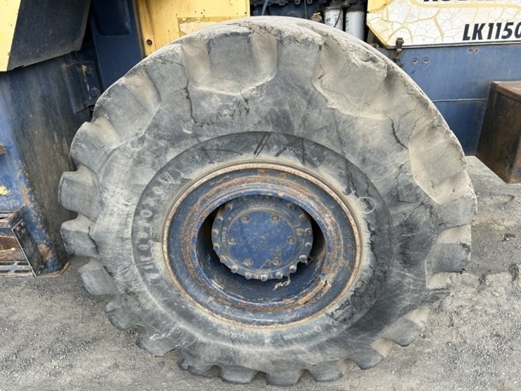 kobelco-lk1150-ii-wheel-loader-image-27