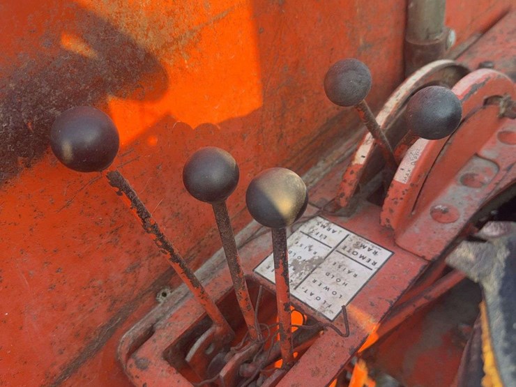 allis-chalmers-175-image-13