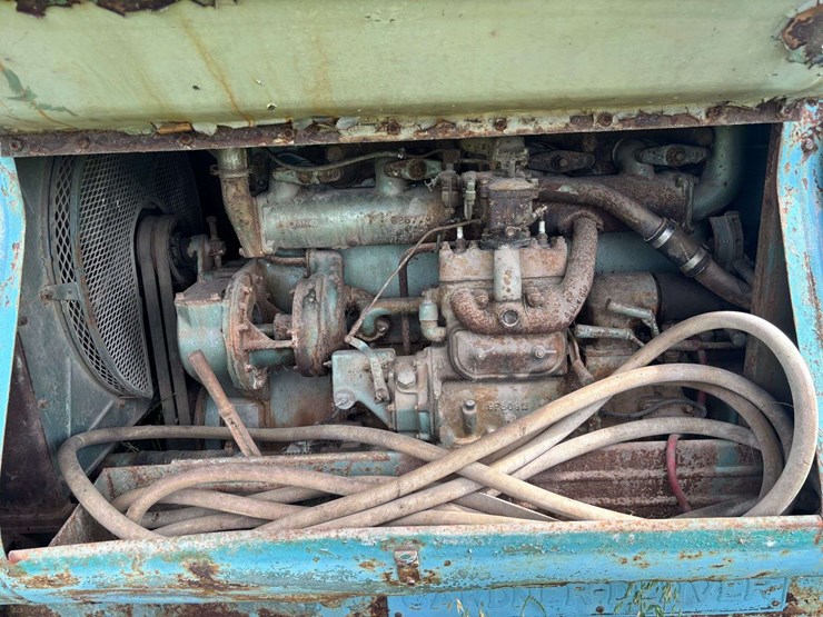 gardner-denver-air-compressor-unit-and-cart-image-31