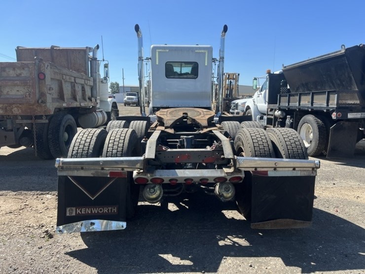 kenworth-w900-image-4