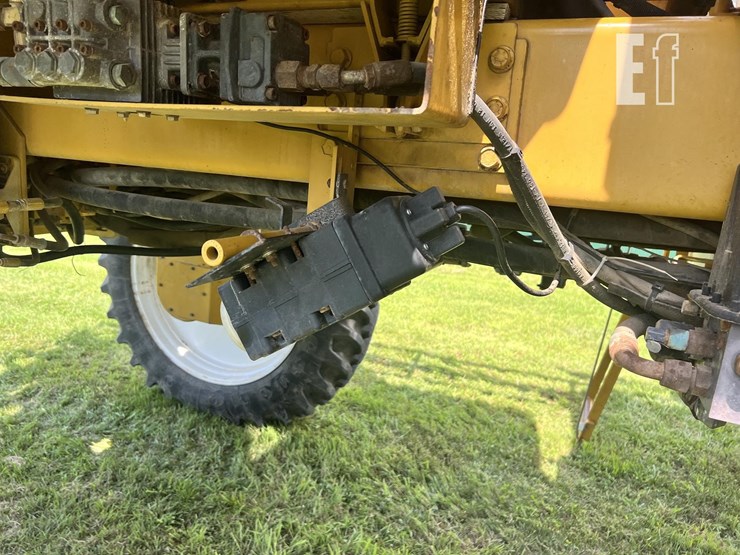 ag-chem-rogator-854-image-16