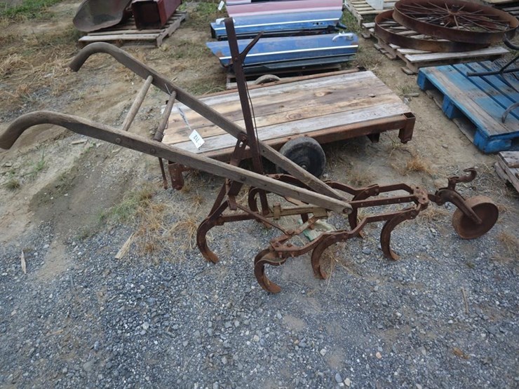 horse-drawn-cultivator-image-1