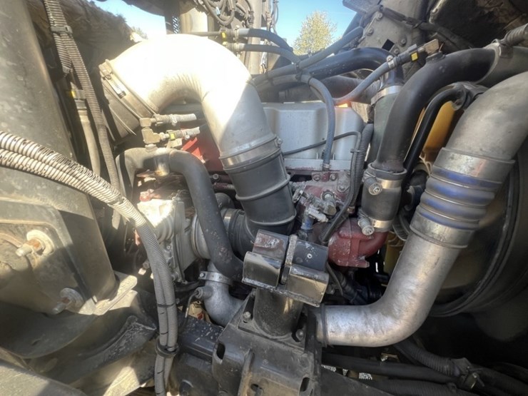 2013-mack-leu612-image-22
