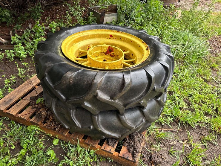 (2)-11-24-allstate-tires-and-allis-chalmers-f&h-wc-wheels-image-5