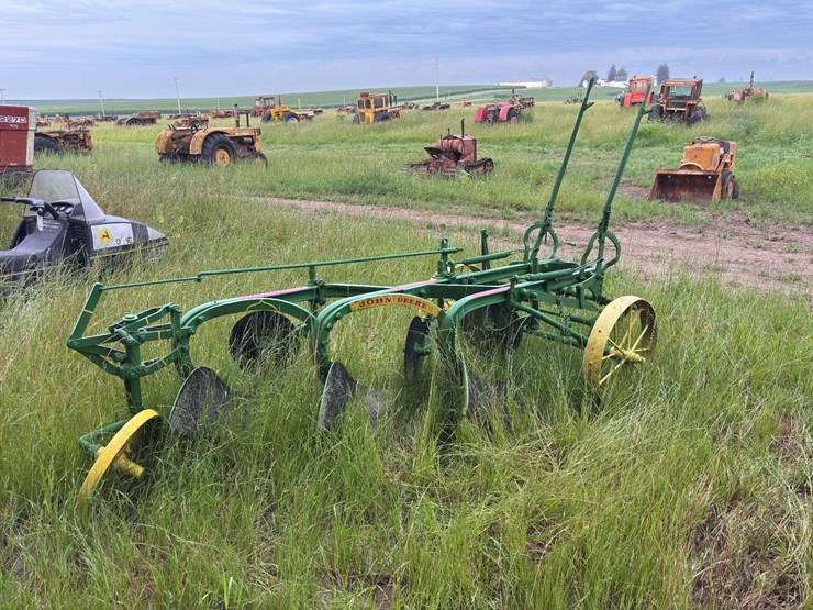 john-deere-14-image-5