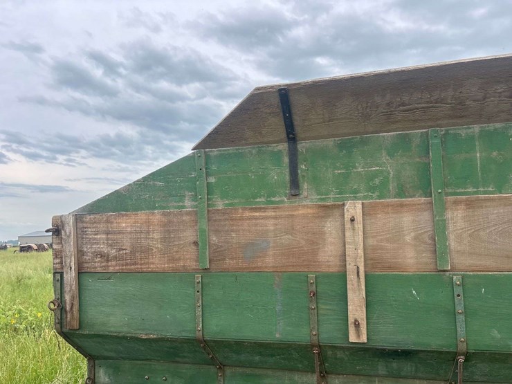 john-deere-flare-box-and-running-gear-image-37