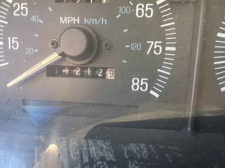 1990-ford-f-super-duty-image-30