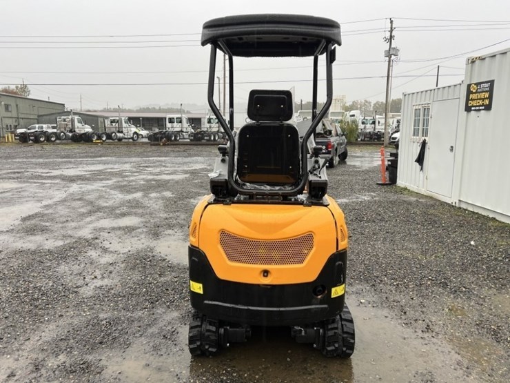 2025-miva-va20-mini-hydraulic-excavator-image-5