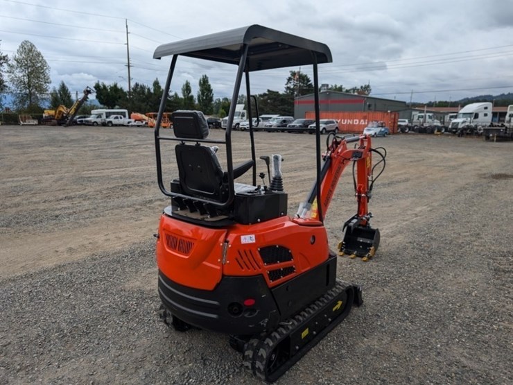 2025-cfg-nt18k-mini-hydraulic-excavator-image-4