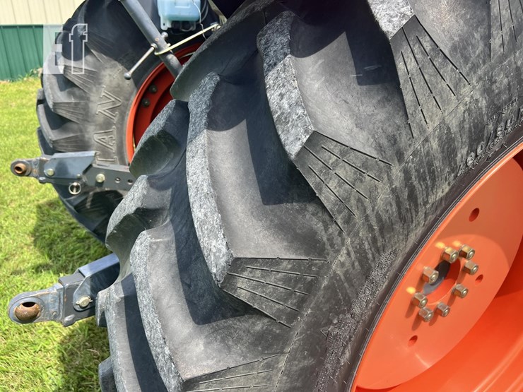 2005-kubota-m125x-image-2