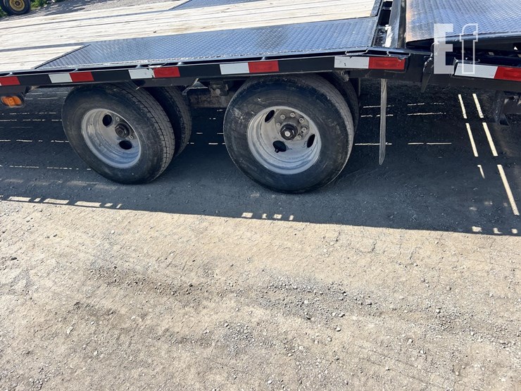 2019-h&h-trailers-20+5-gooseneck-image-14