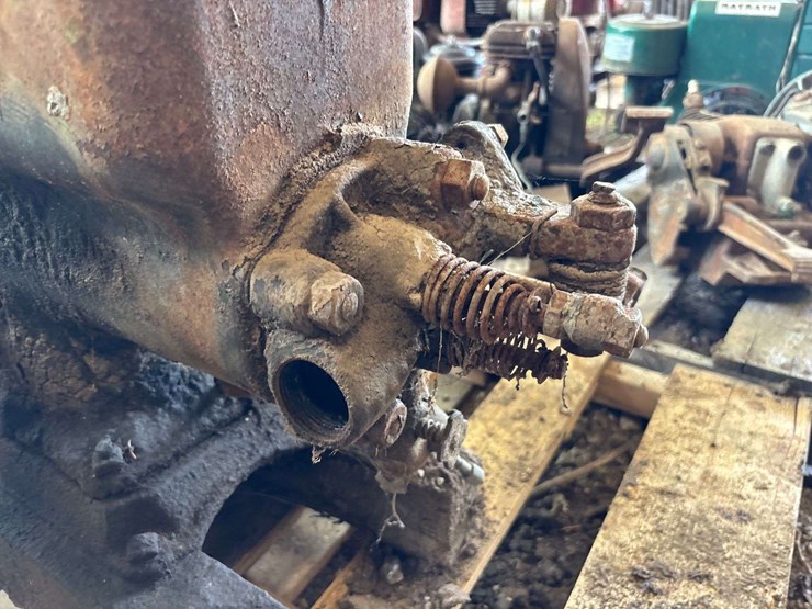 john-deere-model-e-1.5-hp-engine-image-11