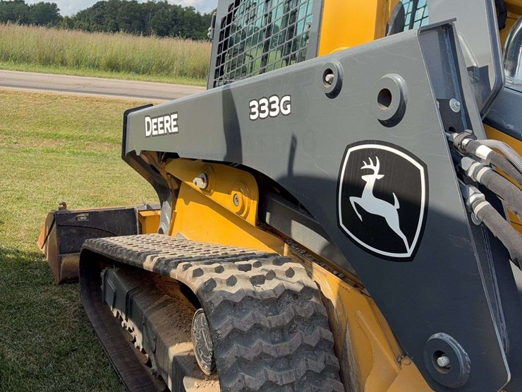 2012-deere-333g-image-6