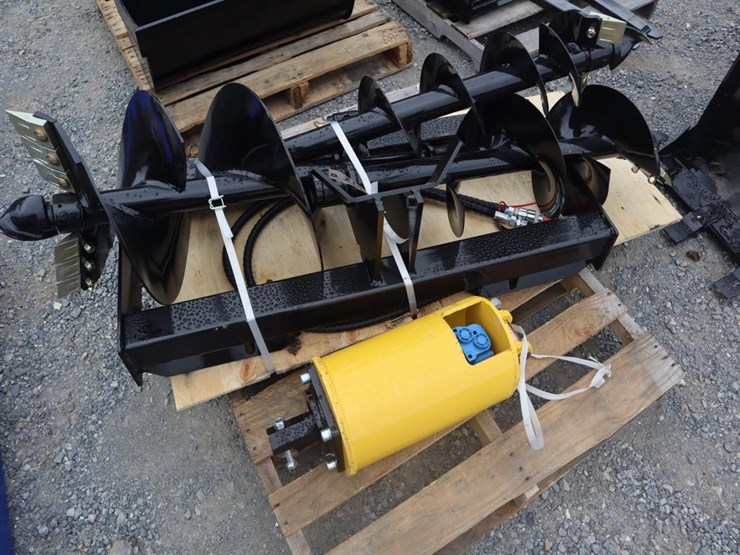 future-skid-steer-auger-image-1