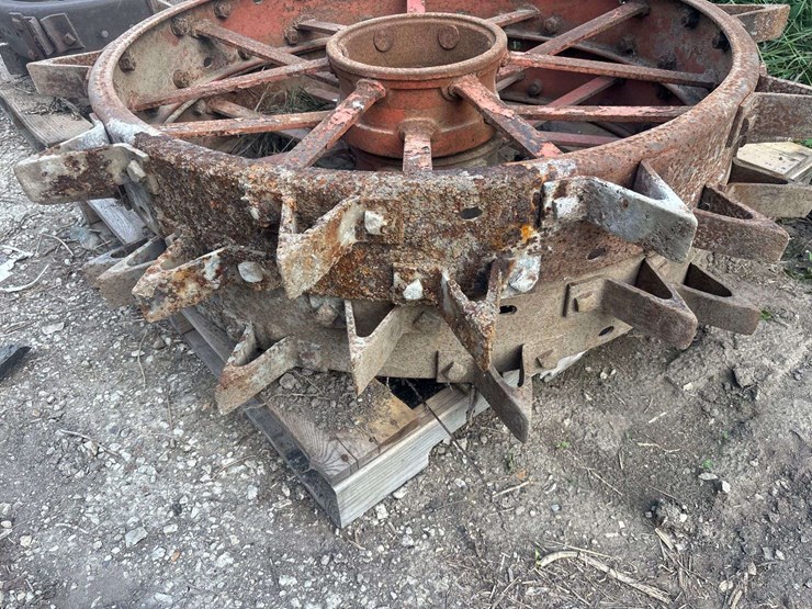 (2)-allis-chalmers-wc-steel-wheels-image-10