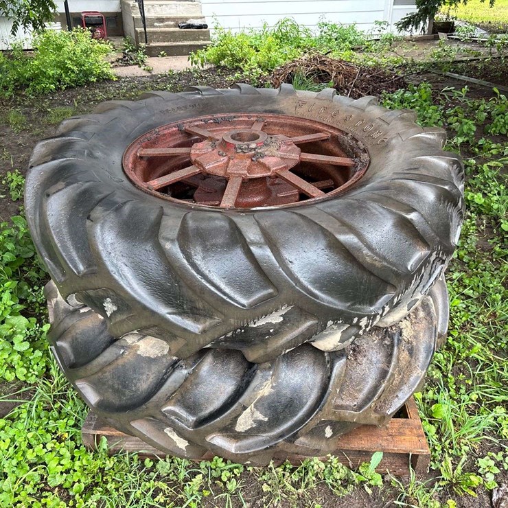 (2) 14-28 Firestone Tires on Cutoff Wheels